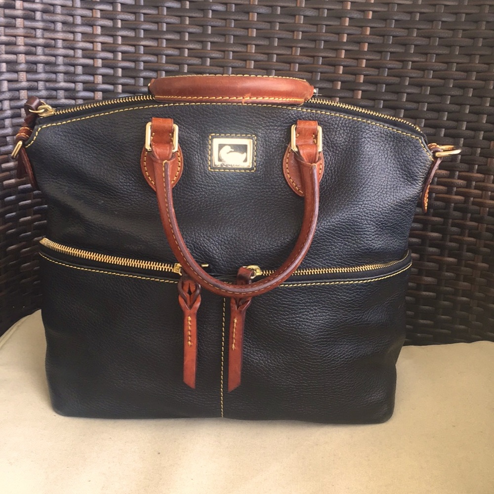 Dooney and Bourke Leather Bag - Picture 2 of 16
